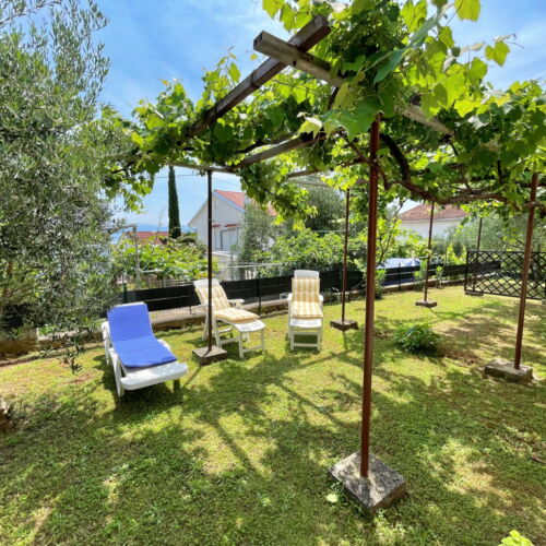 Apartament family cu terasă cu 2 camere pentru 4 pers.