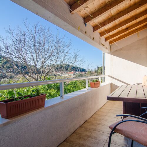 Apartament 3-osobowy z klimatyzacją z tarasem z 1 pomieszczeniem sypialnianym A-4574-c