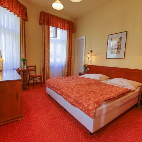 Superior Pokoj se sprchou pro 2 os. (s možností přistýlky)