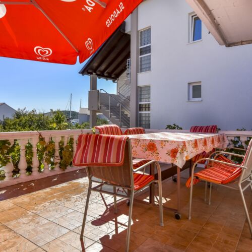 Klimatiziran Na katu apartman za 4 osoba(e) sa 2 spavaće(om) sobe(om)