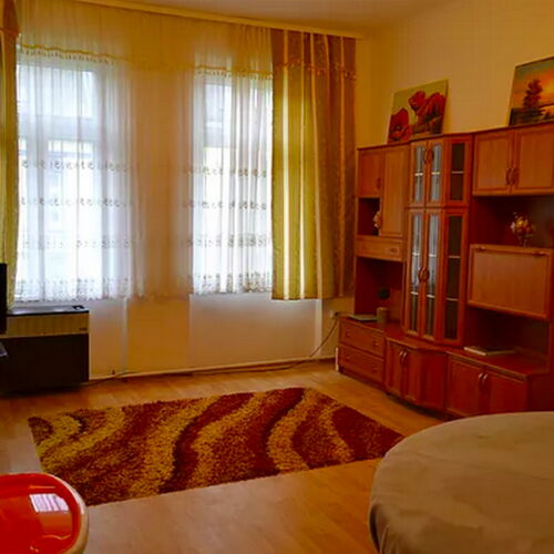 Apartman se sprchou s privátní koupelnou mimo apartmán pro 8 os.