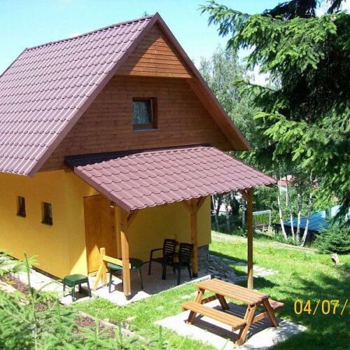 Chata (jako celek) s koupelnou s vlastní kuchyní pro 4 os.