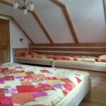 Cottage for 8 Persons with Shower and Kitchenette (extra beds available)