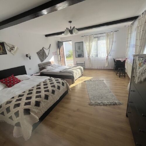 Camera cvadrupla family accesibil(ă) persoanelor cu dizabilități