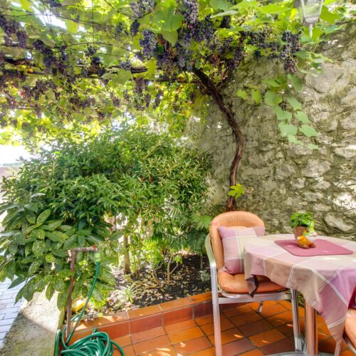 Apartament 2-osobowy z klimatyzacją z tarasem z 1 pomieszczeniem sypialnianym AS-18322-a