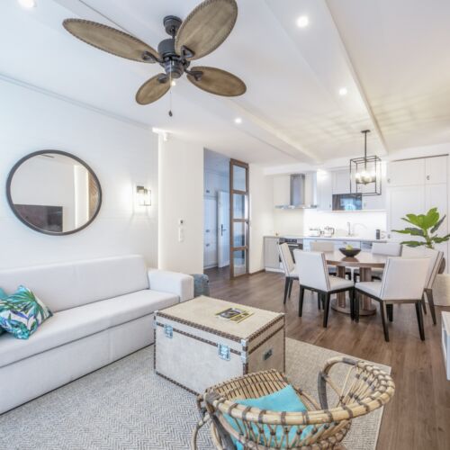 Apartament apartament Deluxe cu terasă panoramică cu 3 camere pentru 6 pers.