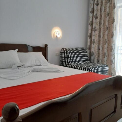 Camera dubla economy