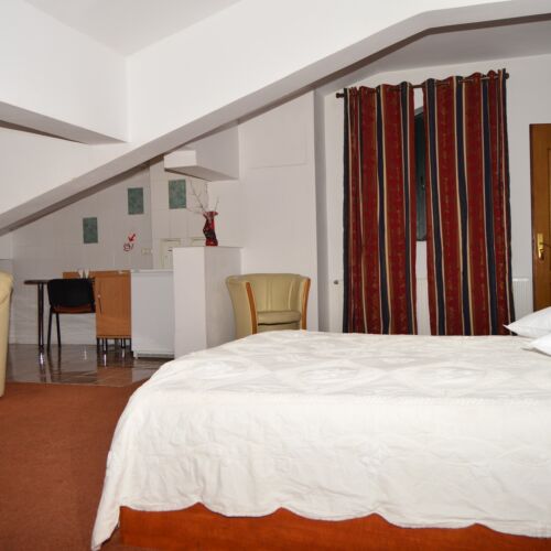 Camera dubla exclusive