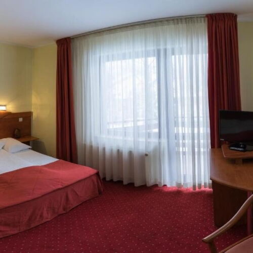 Camera dubla cu balcon