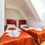 Twin Mali balkon soba sa francuskim krevetom (za 2 osoba(e))