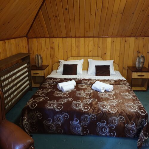 Pokój 4-osobowy na piętrze z łazienką