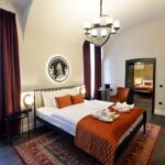 Grand 2-Room Suite for 4 Persons