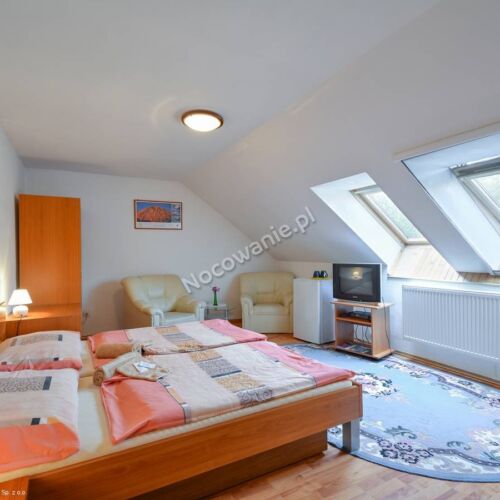 Pokoj pro 3 os. na poschodí v podkroví