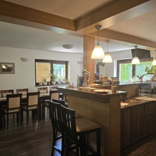 1-Zimmer-Apartment für 3 Personen mit Balkon und Dusche (Zusatzbett möglich)