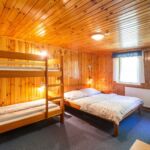 Apartman se sprchou  pro 6 os.