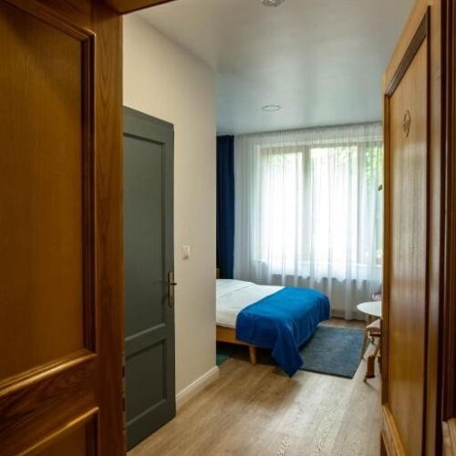 Queen Double Room