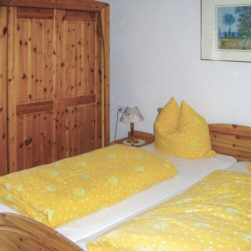 Apartament pentru 4 pers. (se inchirieaza doar integral)