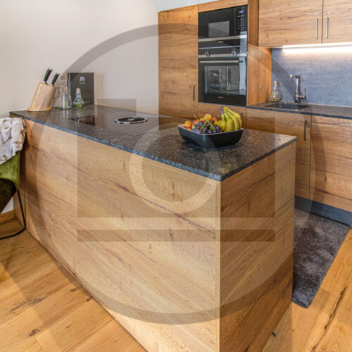 Apartament pentru 8 pers. (se inchirieaza doar integral)