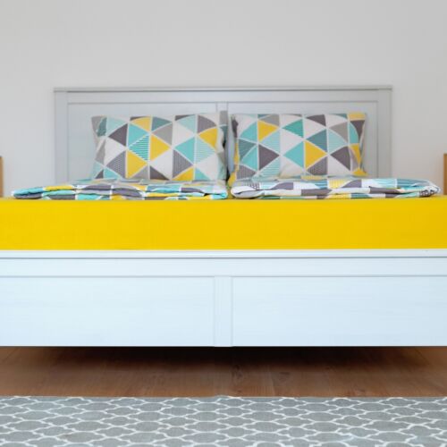 Apartament cu terasă cu vedere spre grădină pentru 4 pers. (se inchirieaza doar integral)