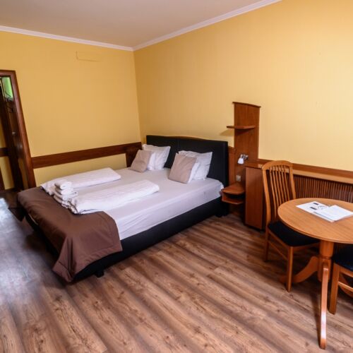 Camera dubla superior cu aer condiționat