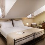 Potkrovlje Standard soba sa francuskim krevetom (za 2 osoba(e))