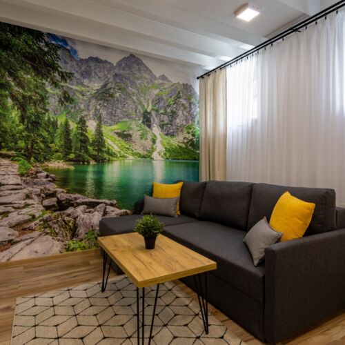 Pokój 4-osobowy w suterenie ze wspólnym aneksem kuchennym