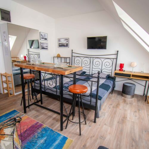 Apartament studio la mansarda cu 1 camera pentru 3 pers.