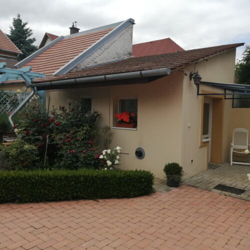 Pokoj s terasou s vlastní kuchyní s manželskou postelí