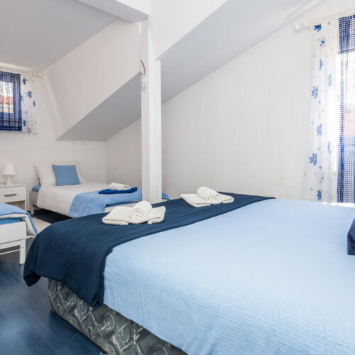 Apartament 4-osobowy 