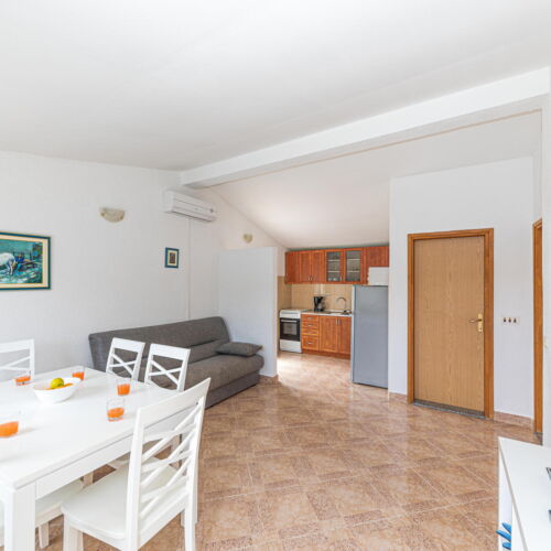 Summer House for 10 Persons