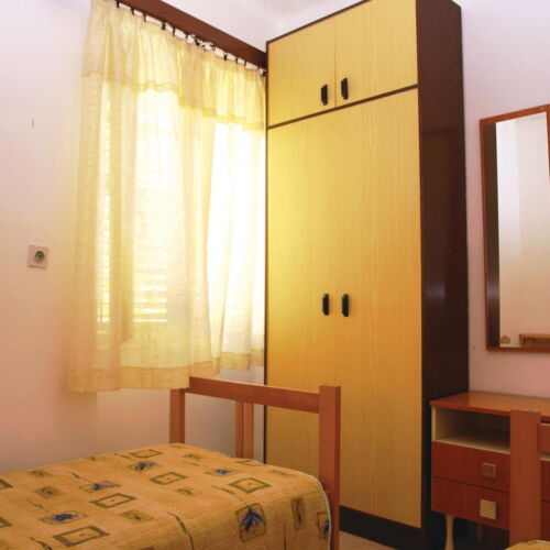 Summer House for 4 Persons