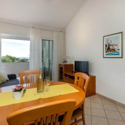 Casă de vară pentru 5 pers. (se inchirieaza doar integral)