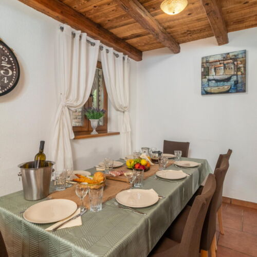 Summer House for 8 Persons