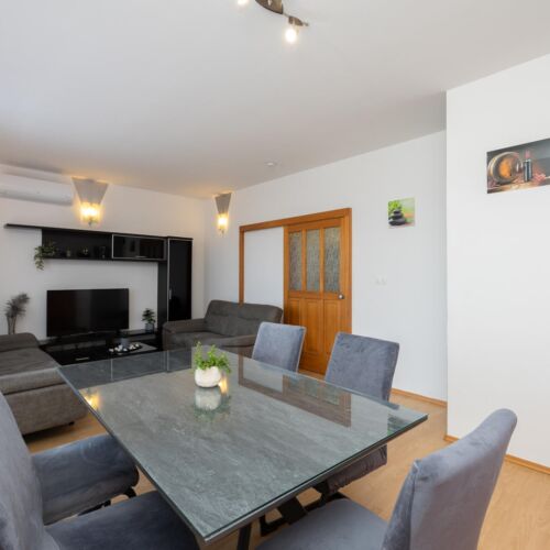 Summer House for 10 Persons