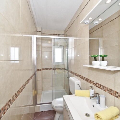 Summer House for 12 Persons