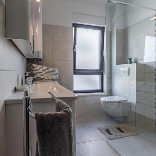 Apartament 6-osobowy 