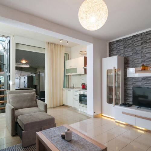 Casă de vară pentru 13 pers. (se inchirieaza doar integral)