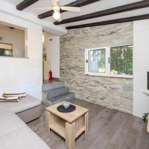 Summer House for 6 Persons
