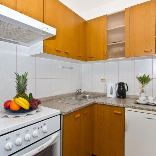 Casă de vară pentru 12 pers. (se inchirieaza doar integral)