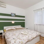 Casa de vara pentru 12 pers. (se inchirieaza doar integral)