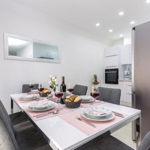 Summer House for 6 Persons