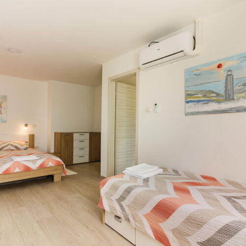 Chata (jako celek) pro 16 os.