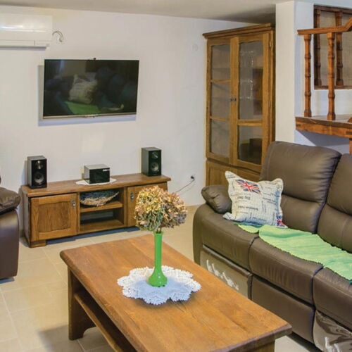 Casă de vară pentru 10 pers. (se inchirieaza doar integral)