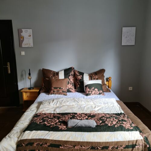 Pokój 4-osobowy na parterze z widokiem na miasto