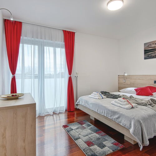 Casă de vară pentru 12 pers. (se inchirieaza doar integral)