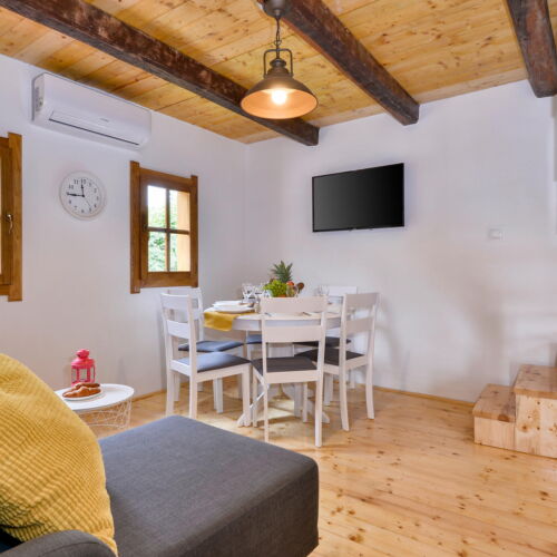 Summer House for 6 Persons