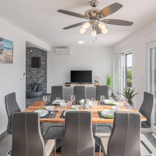 Summer House for 8 Persons