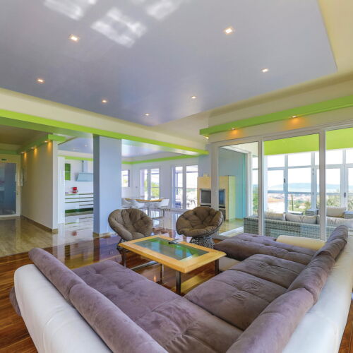 Summer House for 16 Persons