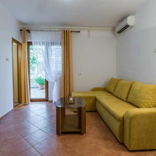 Apartament 6-osobowy 