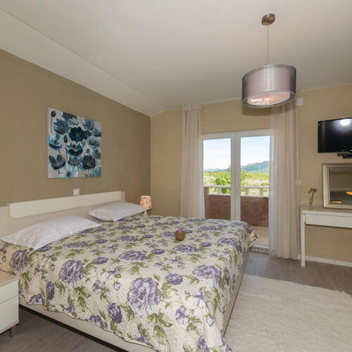 Za 10 osoba(e) ljetnikovac